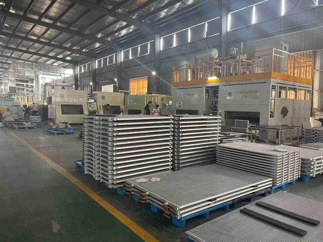 microchannel المبادلات الحرارية 2